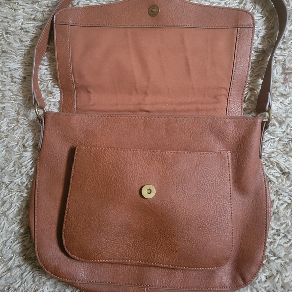 Purse - Picture 2 of 3